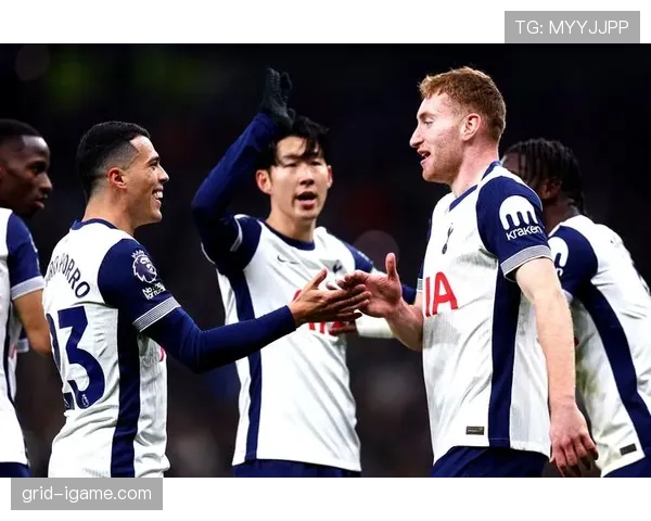 顶级球星转会风暴席卷足坛，新赛季职业格局迎来重大变革