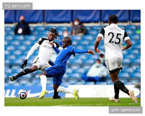 特温比赛精彩瞬间回顾：战术博弈与球员表现成焦点