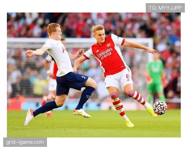 阿森西奥状态回暖，左脚魔术师助球队重返巅峰